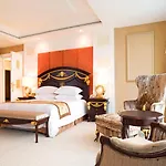 Hotel Olive Aero Suites